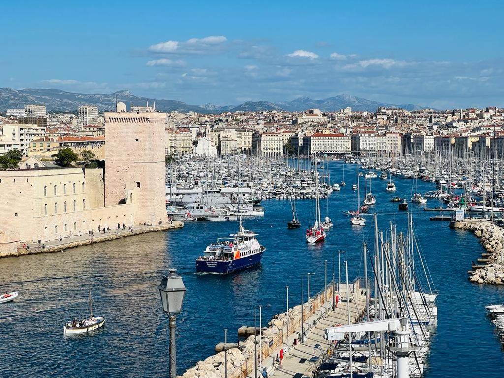 Apartment Le Patio - N°13206010120sb Marseilles