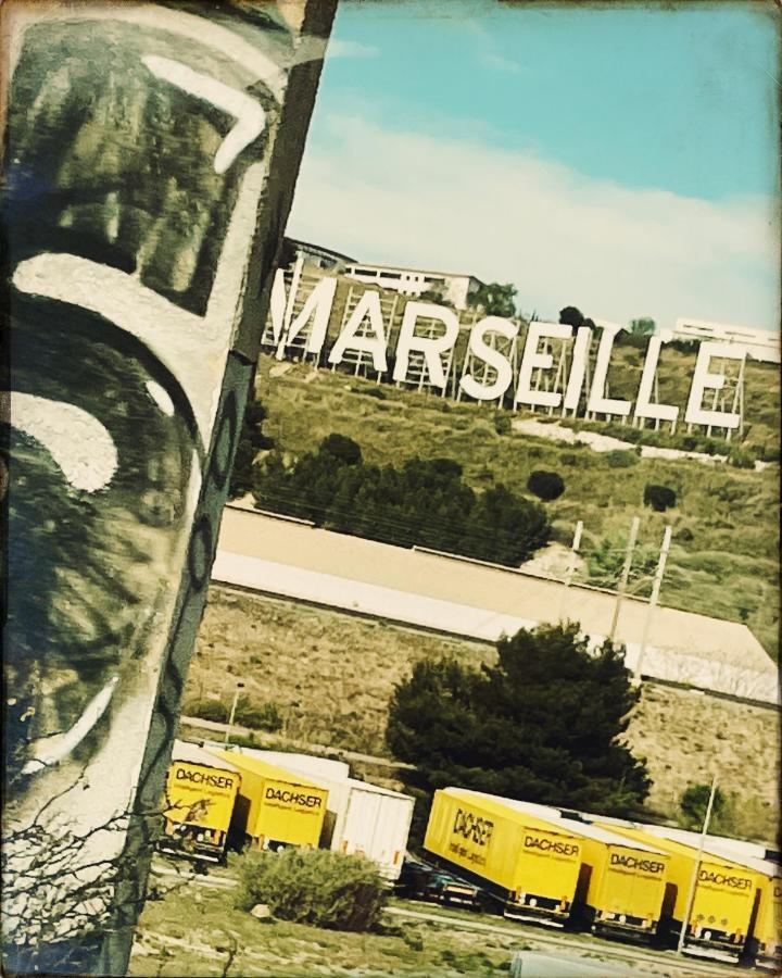 Le Patio - N°13206010120sb * Marseilles